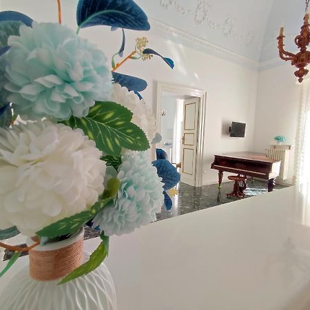 Apartamento Dimora Della Marchesa - Al Duomo Manfredonia Exterior foto